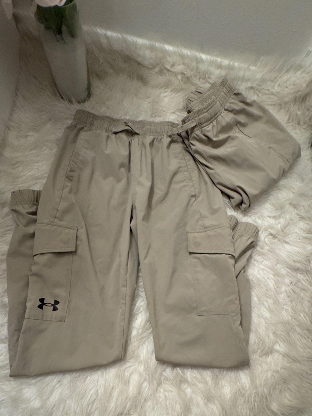 (2 pair) Under Armour Tan Cargo Jogger Pants size: Youth (L) - Picture 2 of 8